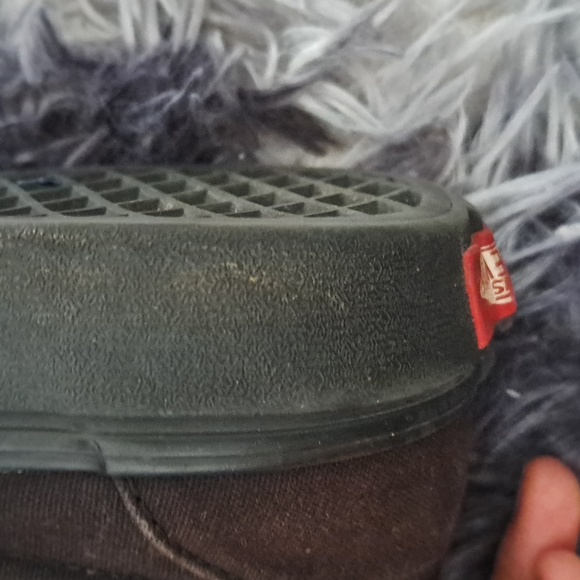 Black Van's ankle skating shoes - Picture 3 of 4